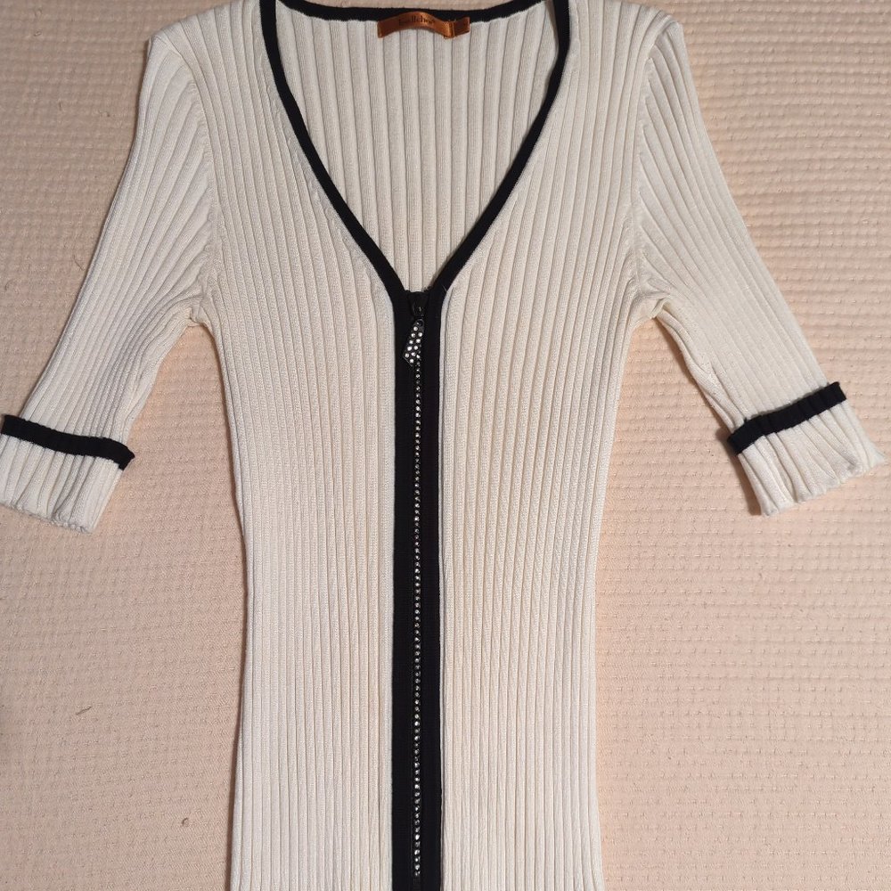 Casual Elegance knit top
